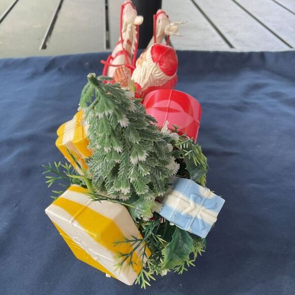 Vintage Christmas Santa Sleigh Ornament - Picture 2 of 7